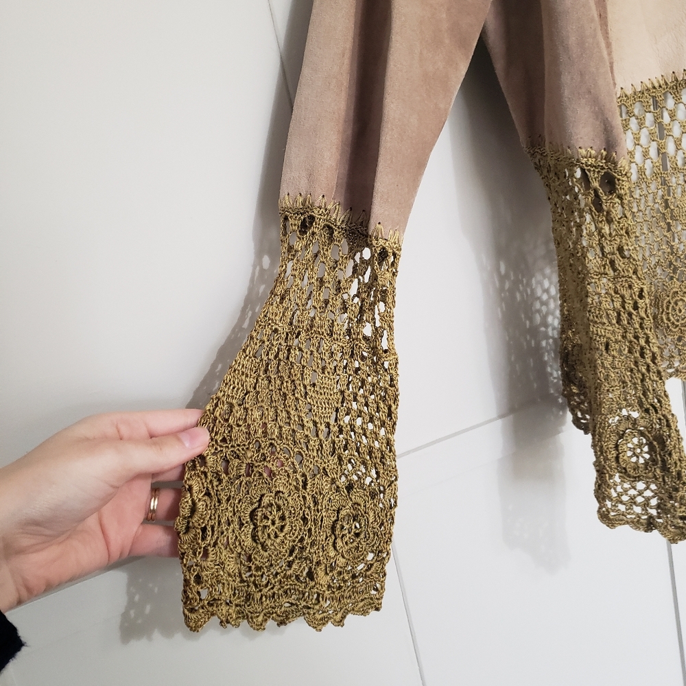 SOLD Mertillo leather and crochet jacket brown and gold size large - Picture 3 of 11